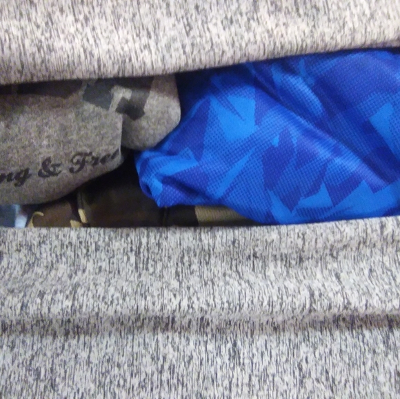 Mens under armor pants size medium - Picture 3 of 3